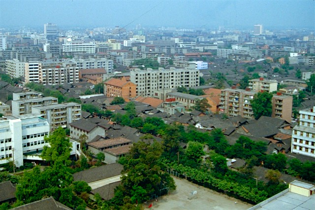 老城区风景；成都，1991年。【摄影：michel peterlin】